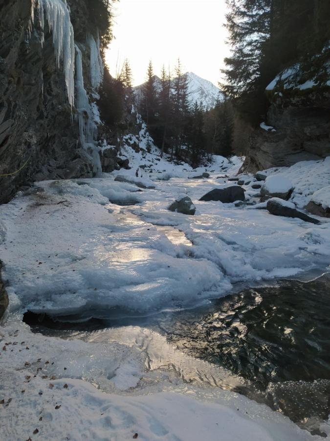 Living Aosta Valley ภายนอก รูปภาพ